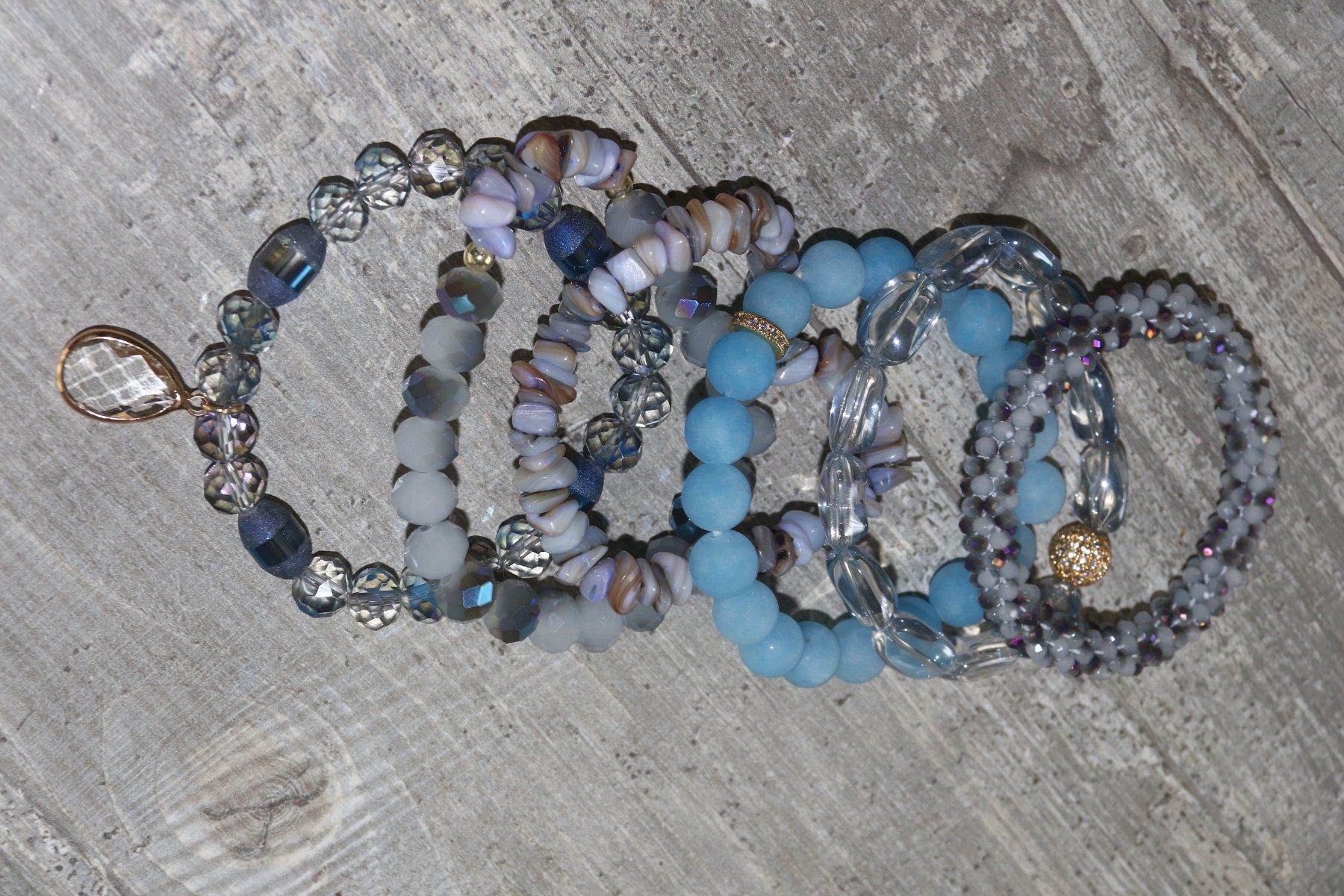 Bracciali & Braccialetti: Mega schönes Chic Armband Set 6tlg. NEU – Nuovo (secondo la descrizione) da Oberwil-Lieli venduto da Svetlana28 3