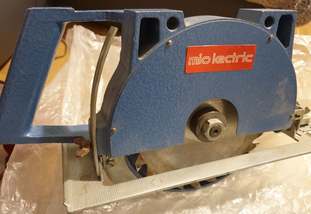 Kreissäge Aufsatz mit Sägeblatt d=15cm | Kaufen auf Ricardo