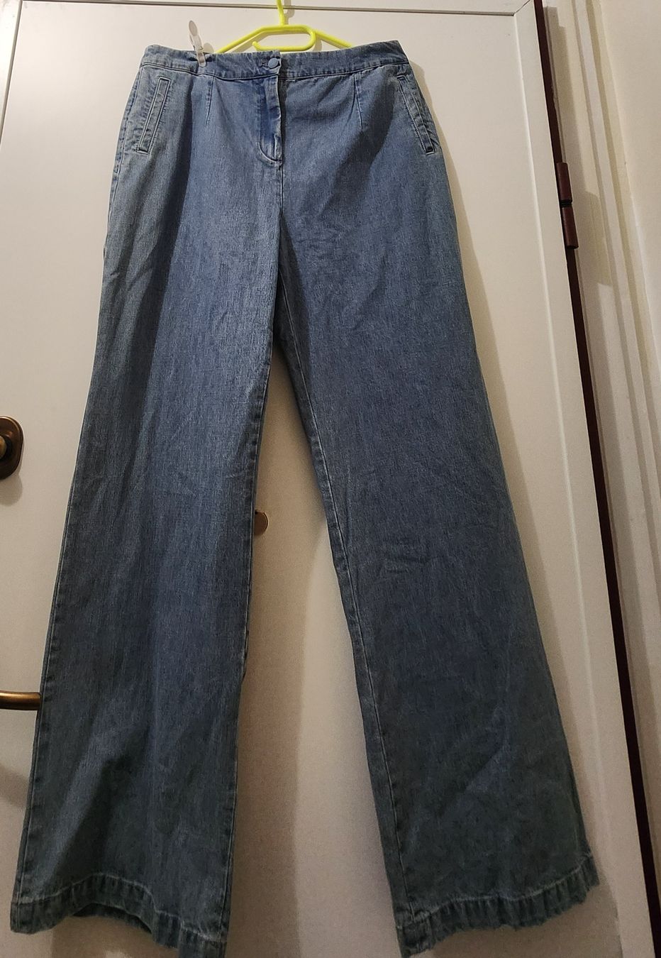 Sezane Jeans: Jean SEZANE large taille 46 bleu clair  – D'occasion à Niedergösgen par Eva2410 1