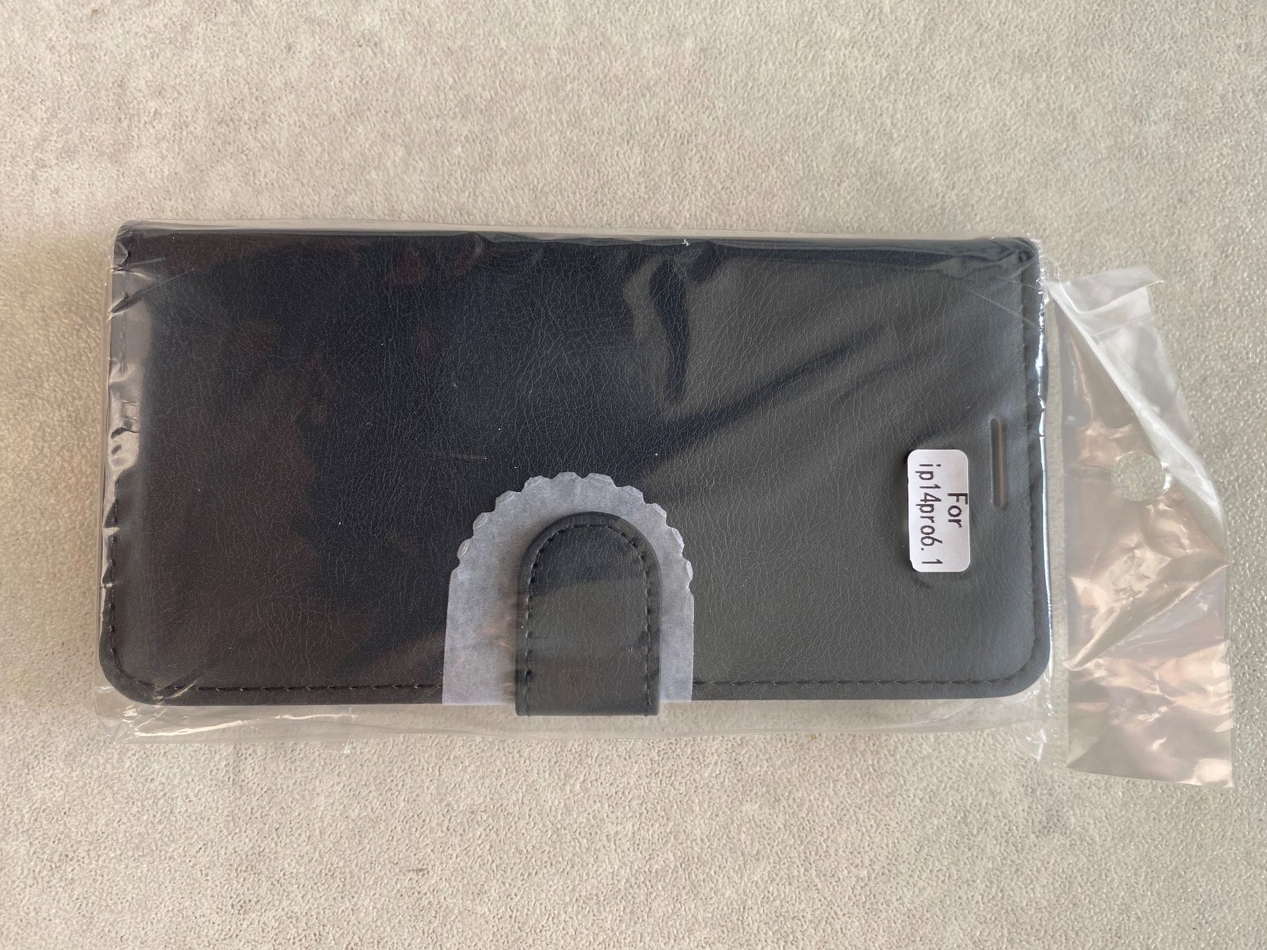 Cover & Protezioni schermo: Leder-Etui Hülle für Iphone 14 Pro – Nuovo e nell'imballaggio originale da Spreitenbach venduto da Brockiland-Flohmarkt 4