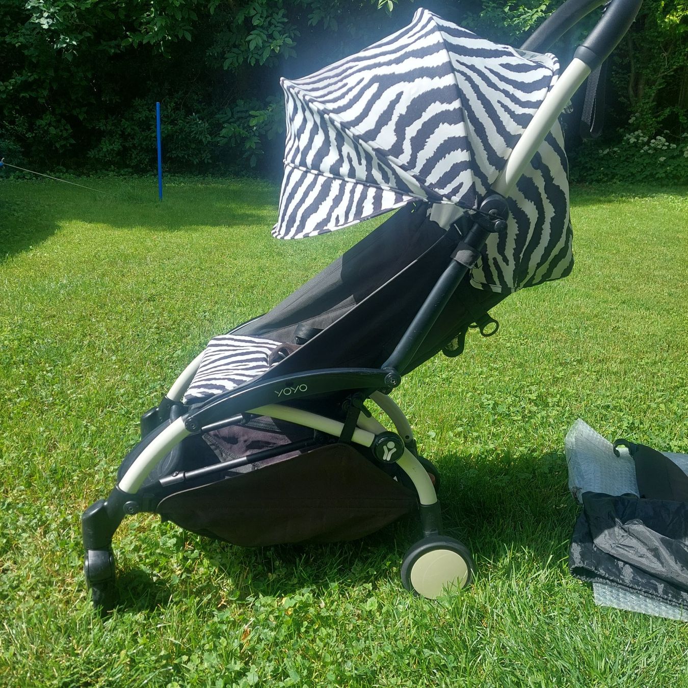 Babyzen Carrozzine: Buggy Babyzen Yoyo2 Zebra – Usato da Belp venduto da masterdriftking 5