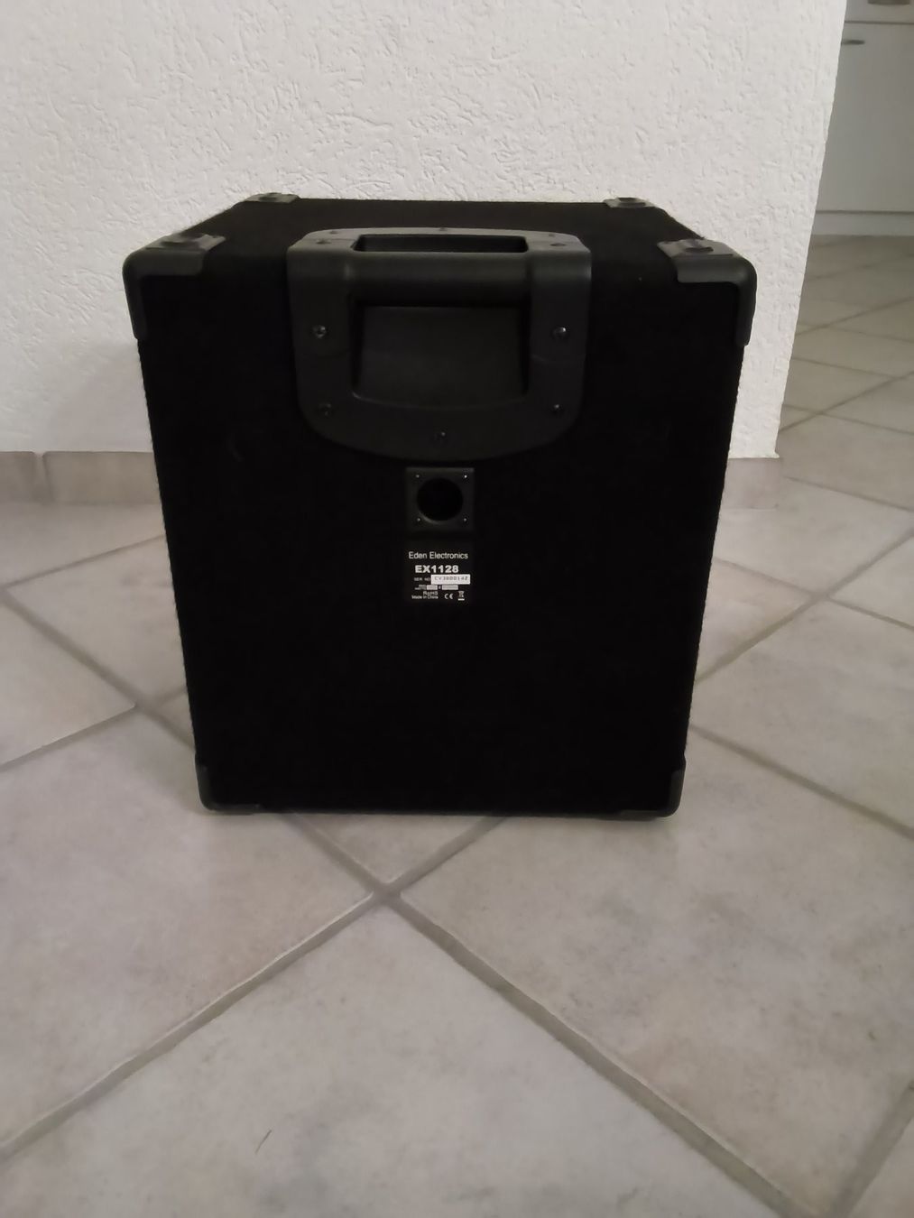 Strumenti musicali: Eden EX112, 8Ohm, 300 Watt RMS, Compact Bassbox – Nuovo (secondo la descrizione) da Grüningen venduto da zeitraffer 3