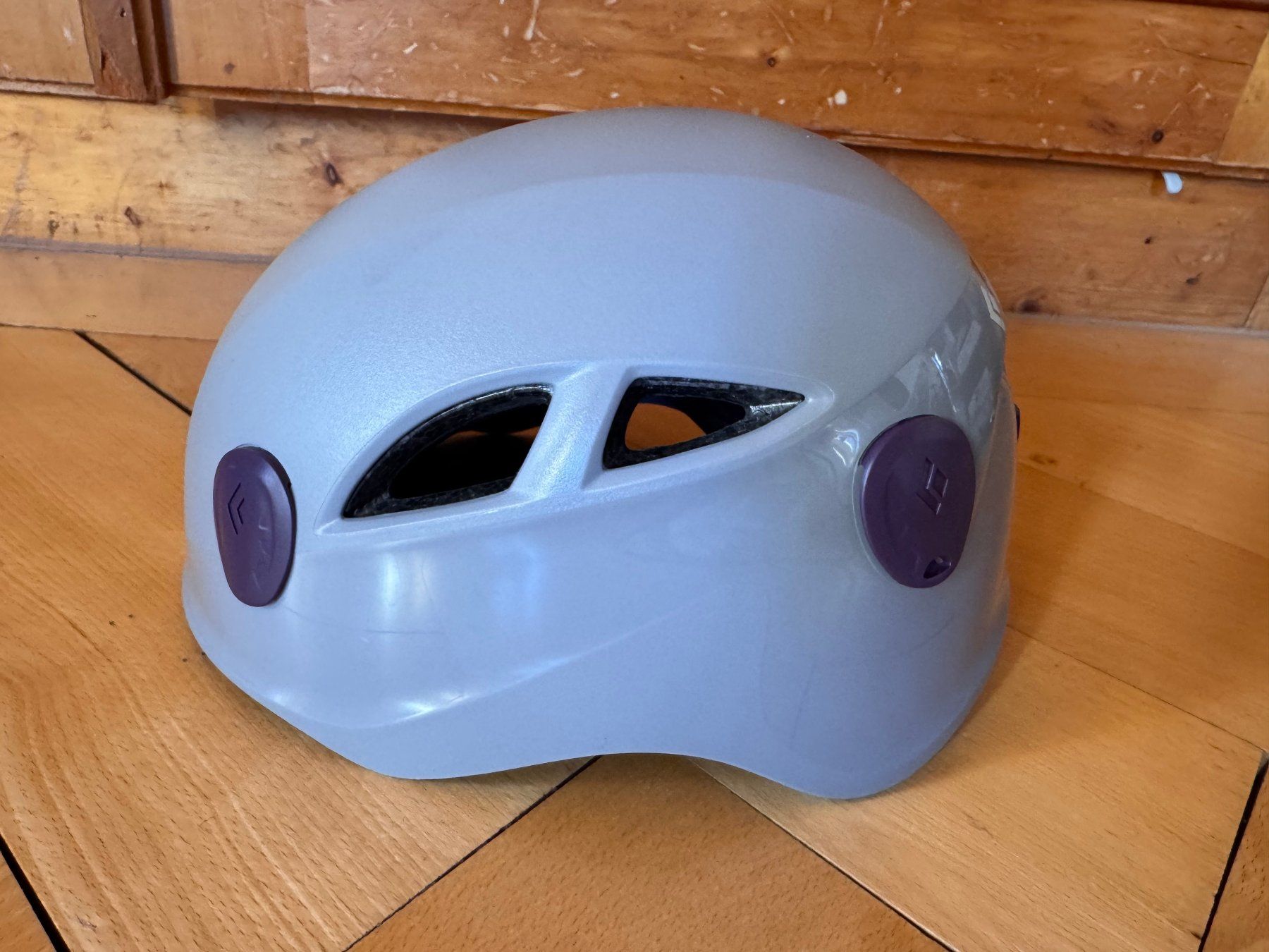 Caschi: Black Diamond Kletterhelm Helm Gr. S/M - NEU – Nuovo (secondo la descrizione) da Zürich venduto da 411osmanbey 2