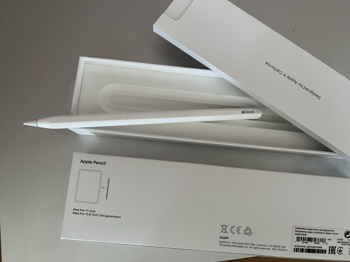 Apple Stylos & Marker: Apple Pencil 2. Generation mit Verpackung – D'occasion à diessenhofen par enoremah
