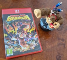 Switch 2 Set: Donkey Kong Bananza + Amiibo Figuren – WIE NEU