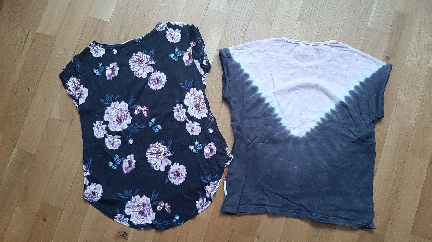 Lotti & Set di vestiti: 2 T-Shirts Grösse 158/164 – Usato da Dübendorf venduto da Luuuusmeitli12 3