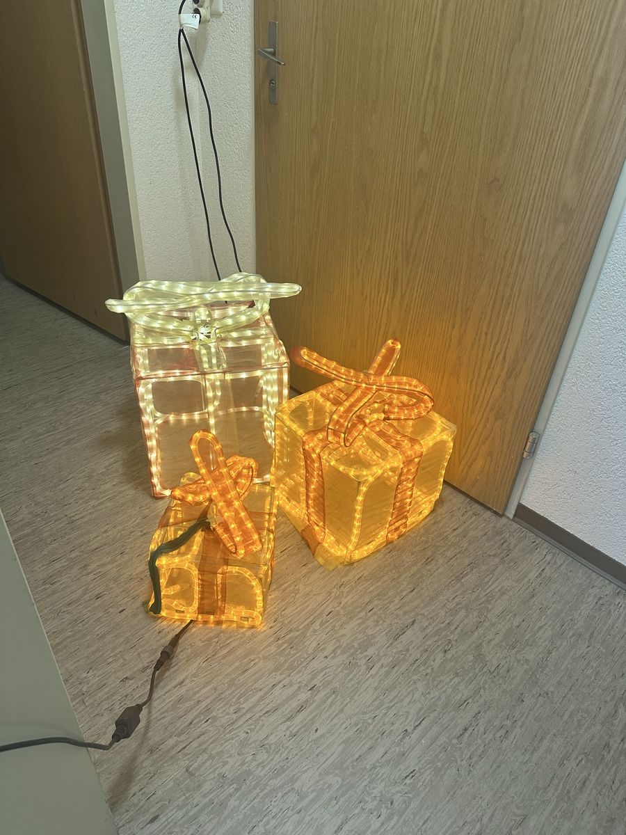 Lichterketten & Leisten: Weihnachtsgeschenke Lichterkette 3er Set gebraucht – Gebraucht aus Wangen SZ von Jaay_Sky 2
