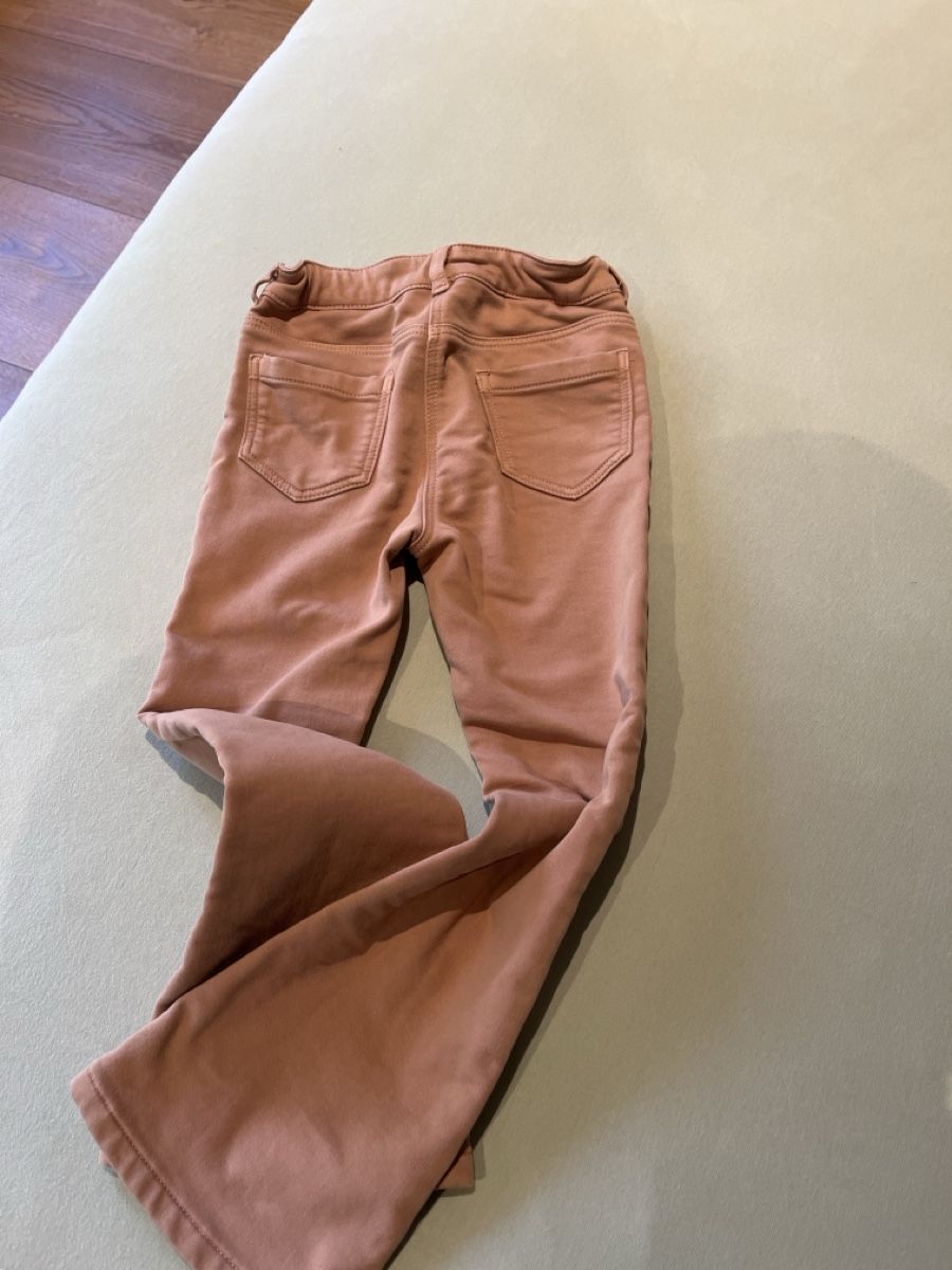 C&A Pantaloni: Hose mit Schlag, Gr. 122, Top Zustand – Nuovo (secondo la descrizione) da Reinach AG venduto da lin_7qfq 1