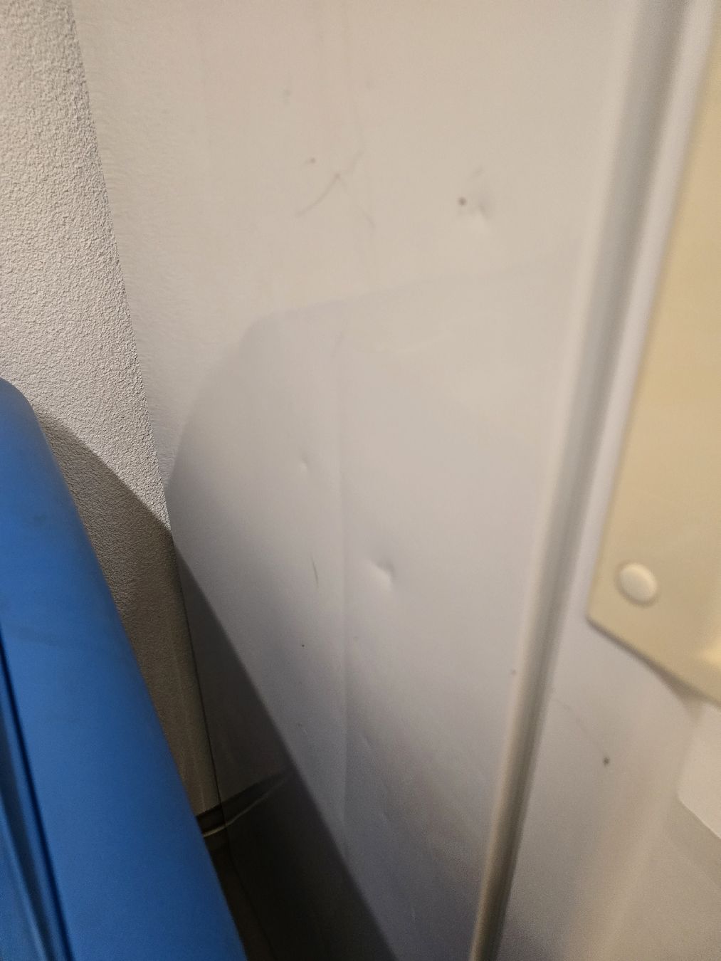 Congelatori: Gefrierschrank  – Usato da Binningen venduto da djtiest 1