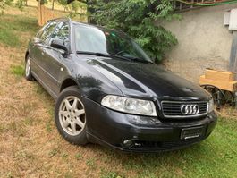 Audi A4 Avant 2.4 V6 ab Platz für Teile oder Export