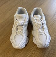 New Balance 9060 UNISEX Sneaker
