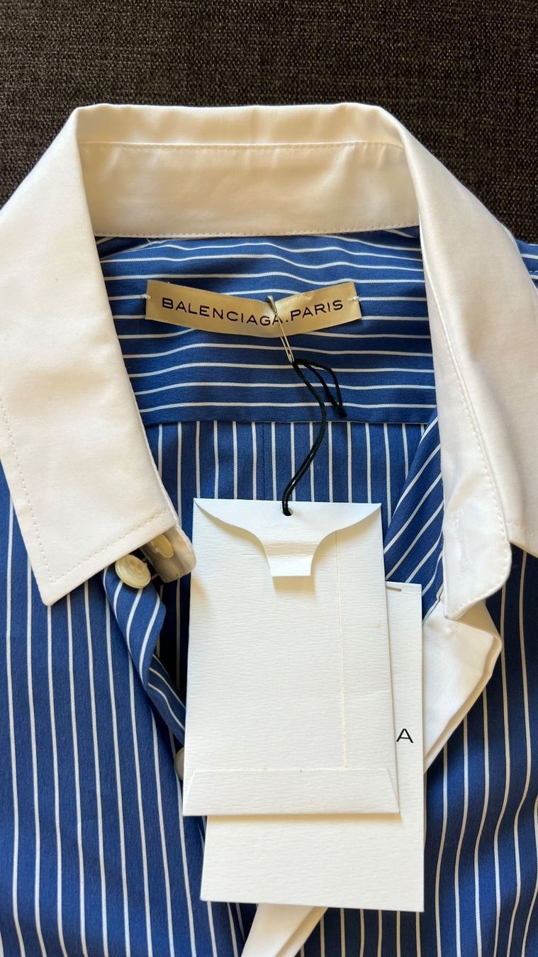 Balenciaga Chemisiers: Balenciaga Bluse – Neuf (Voir description) à Uetikon am See par jan_bx6p 1