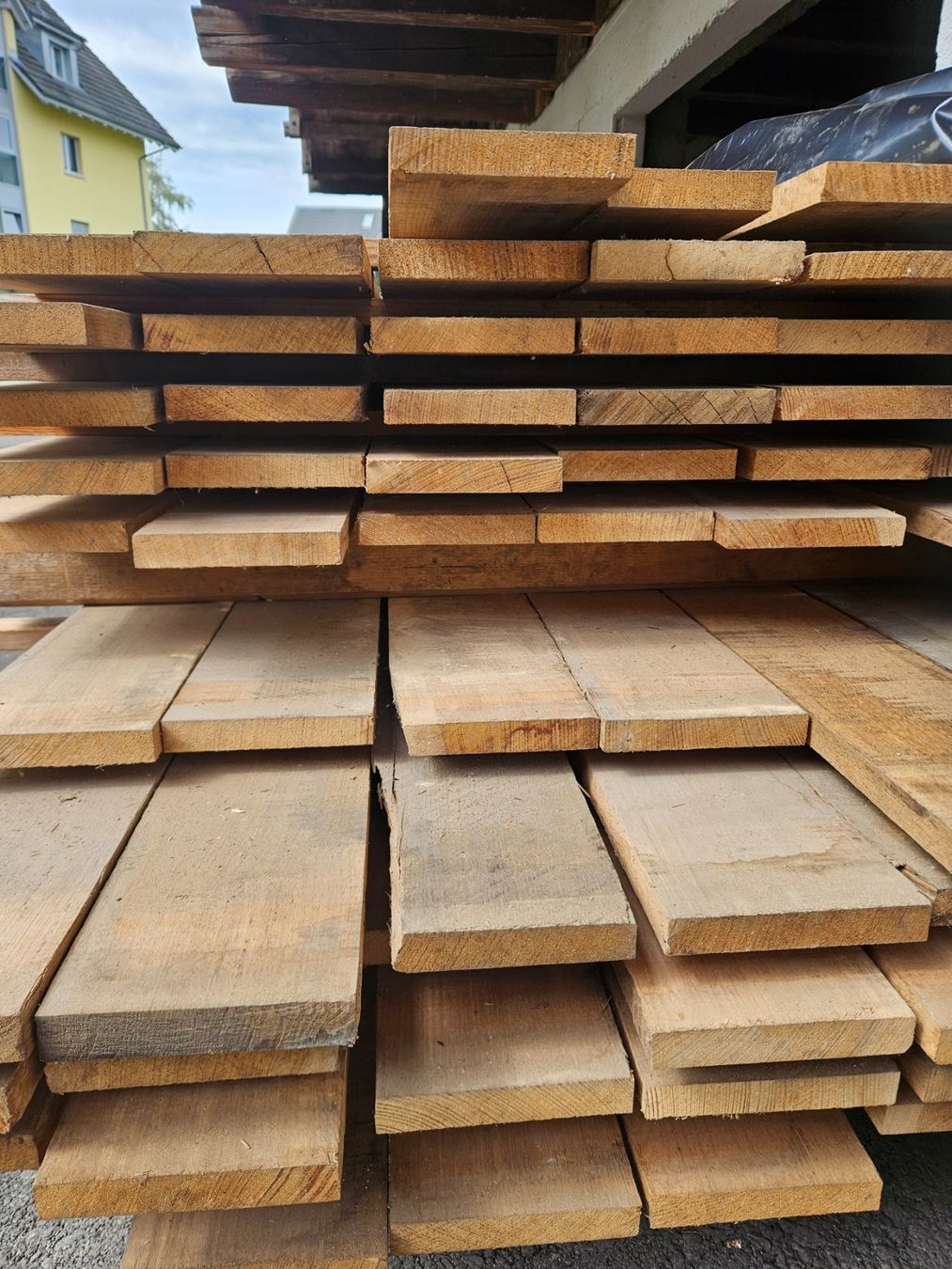 Articoli in legno: Eukalyptus Bretter trocken 1,6m3 – Nuovo (secondo la descrizione) da Affoltern am Albis venduto da TrommelGarage 4