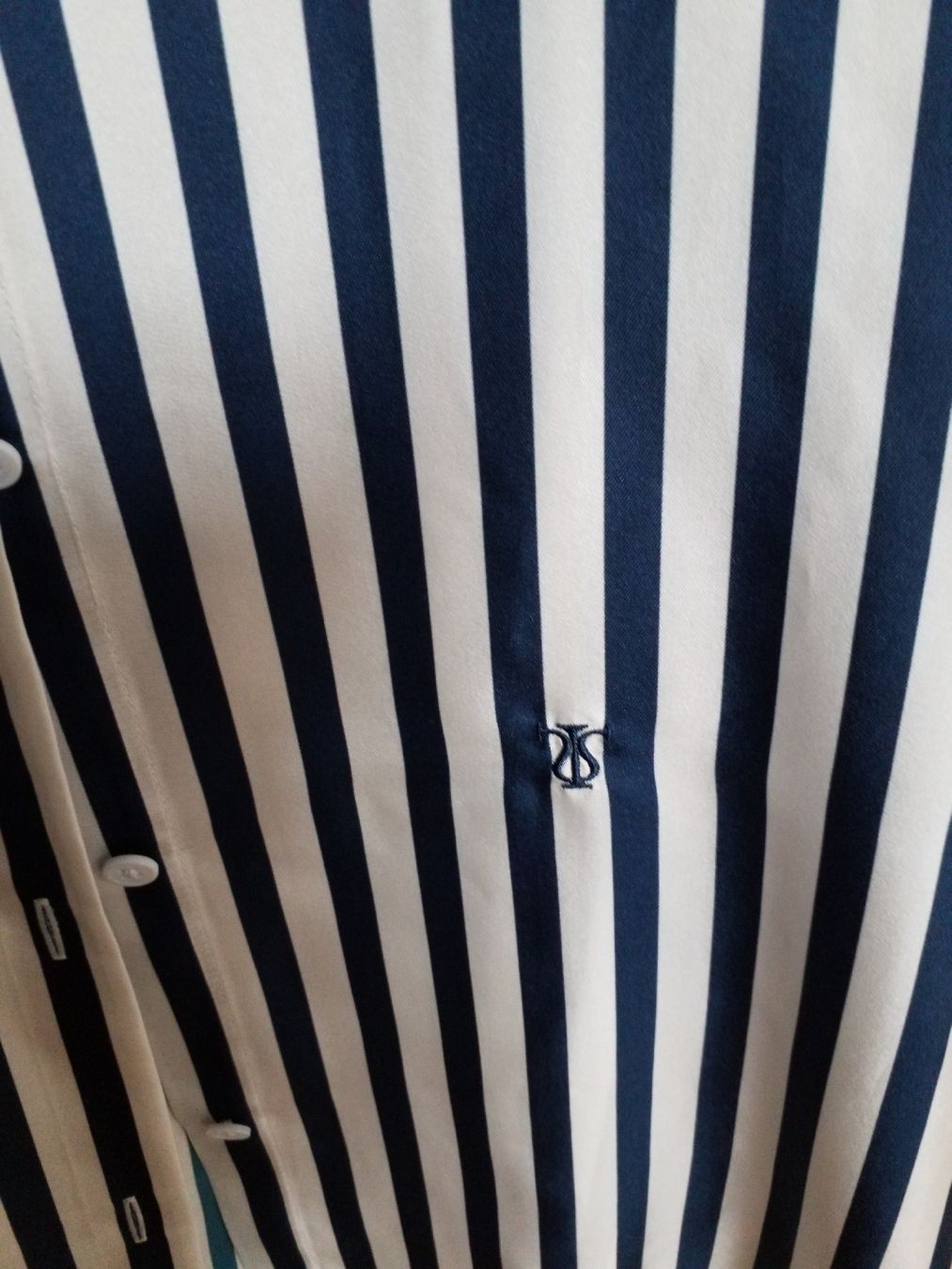 Blusen: NEW Silk Blouse – Neu und originalverpackt aus Luzern von _Lobster_ 2