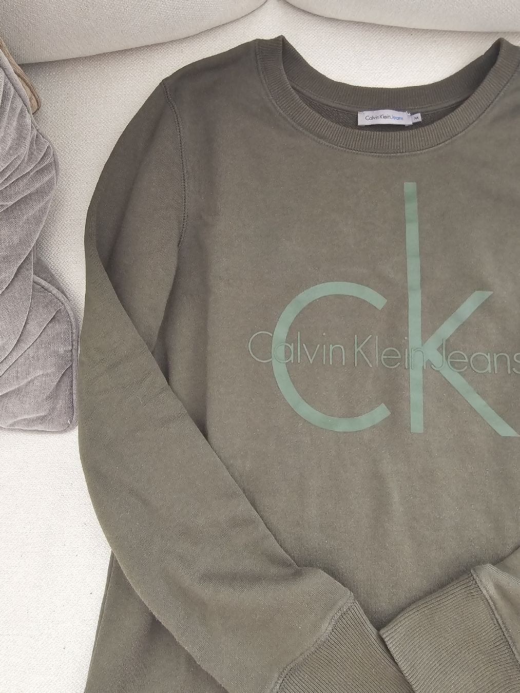 Calvin Klein Maglioni & Felpe: Calvin Klein Jeans Pullover, Khaki, Gr. M – Usato da Aesch ZH venduto da _tigerlily_ 1