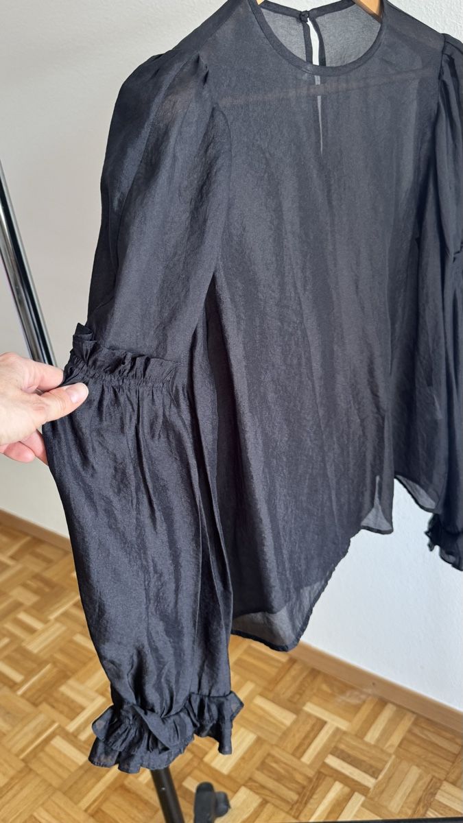 Chemisiers: Wunderschöne elegante Bluse   – Neuf (Voir description) à Schaffhausen par R_Muzh 3