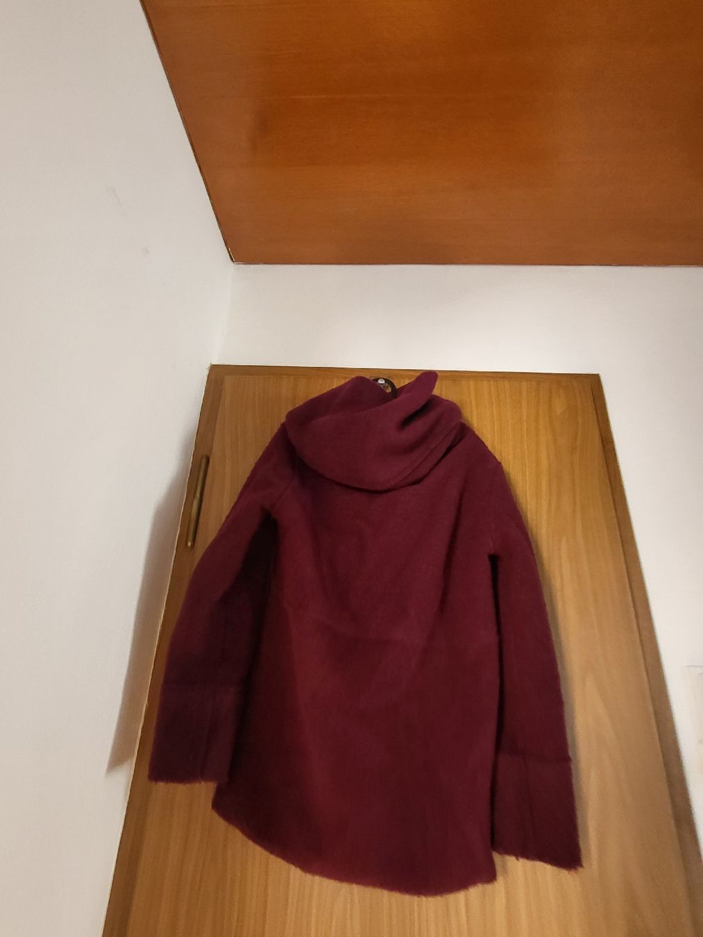 Jacken: Driver, Veste bordeaux à capuche, taille unique – Gebraucht aus Niedergösgen von Eva2410 1