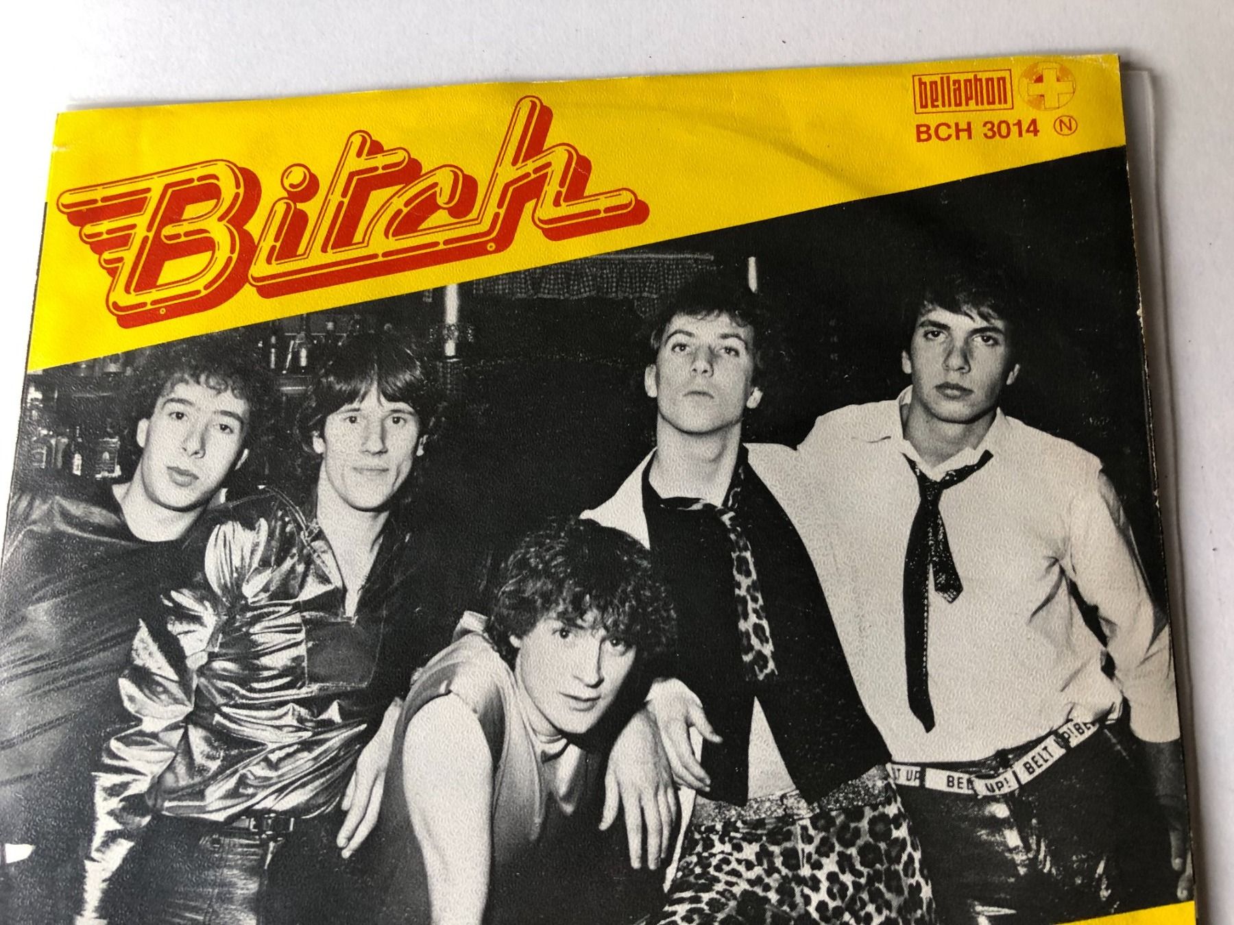 Schallplatten: Bitch – Gebraucht aus Aarwangen von Jukebox3 1
