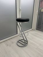 Barhocker Schwarz/Chrom  CHF 10. pro Stück