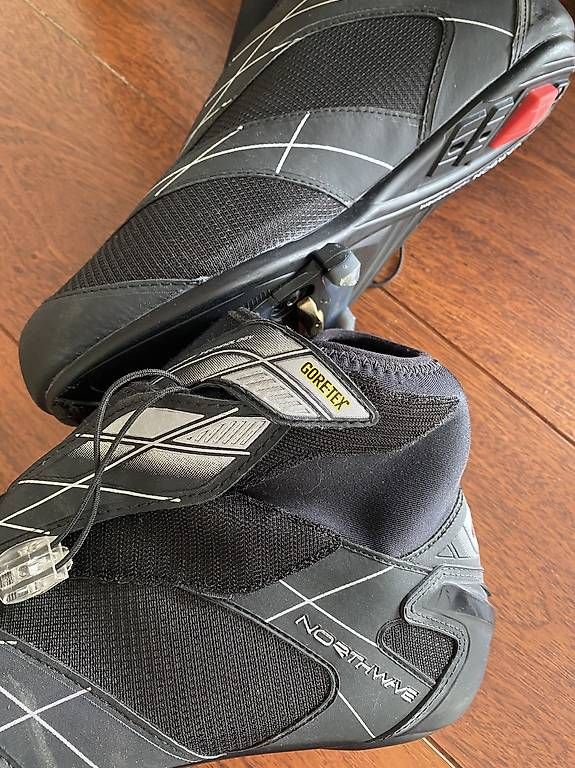 Herrenschuhe: Chaussures de vélo pour hiver – Gebraucht aus Evilard von nie_8j7g 2