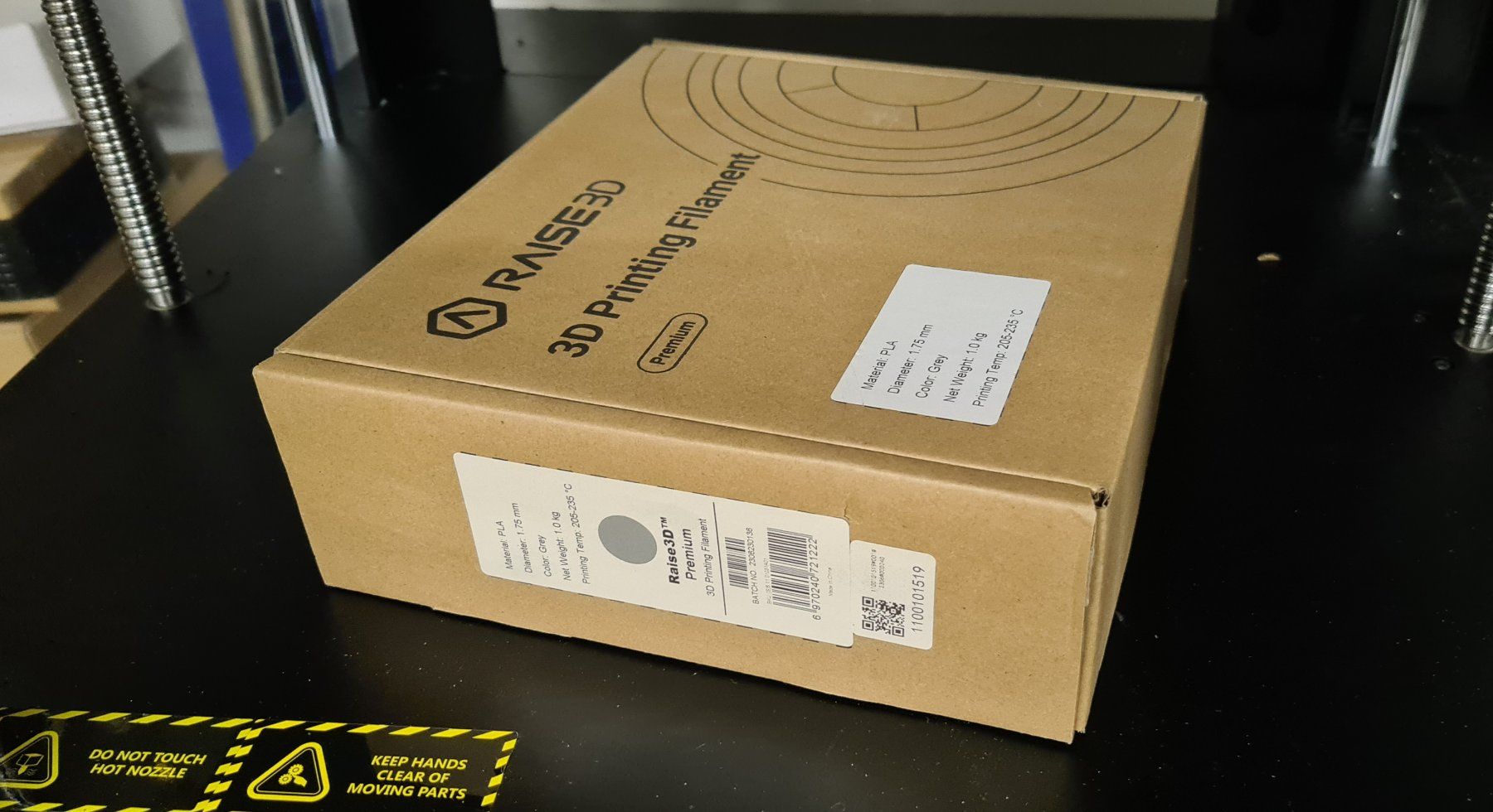 Filament: Filament   PLA   GRAU      >>>>  GRATIS - VERSAND – Neuf avec emballage d'origine à Lyss par rochen54