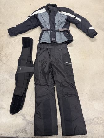 Töff / Motorrad Jacke, Hose, Nierengurt