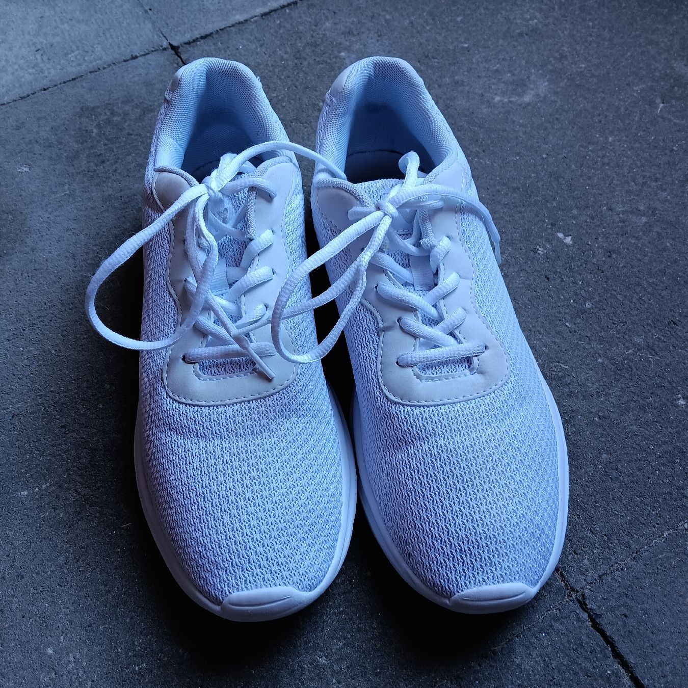 Scarpe da uomo: Vty Turnschuhe Sneaker weiss Grösse 45 – Usato da Chur venduto da chr_b2cn