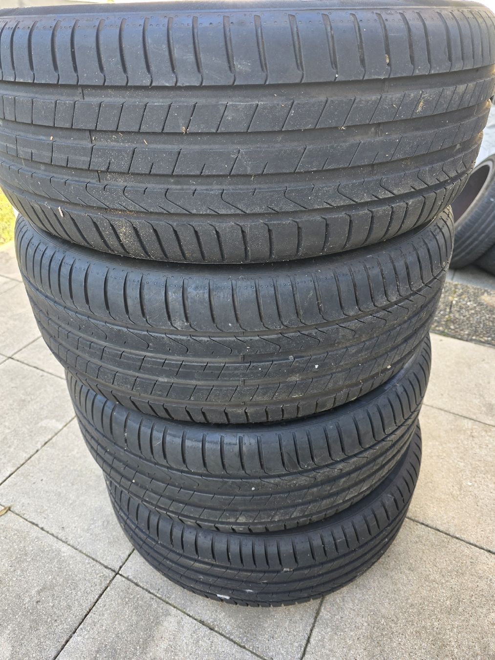Pirelli Pneumatici & Ruote complete: pneux d été 235/55/19 – Usato da Prez-vers-Noréaz venduto da Bogh15