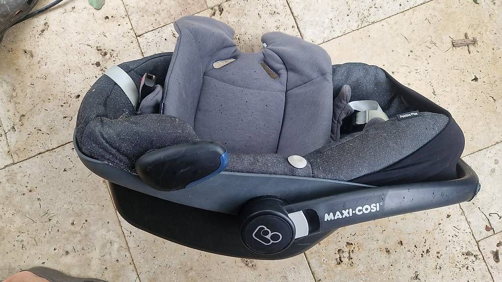 Auto-Kindersitze: Maxi-Cosi Pebble Plus i-Size – Gebraucht aus Grabs von holjir 1