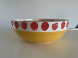 Große bunte Obstschale