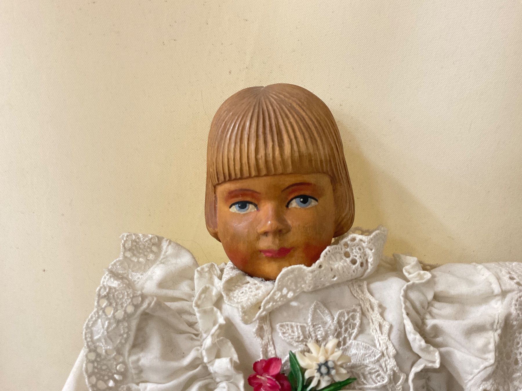 Poupées: Brienzerpuppe ca. 40 lang, Hübsche Puppe – D'occasion à Bern par vielerart 1