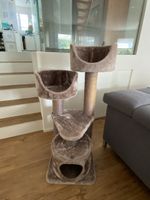 Katzenbaum PETREBELS, beige, guter Zustand, wenig gebraucht