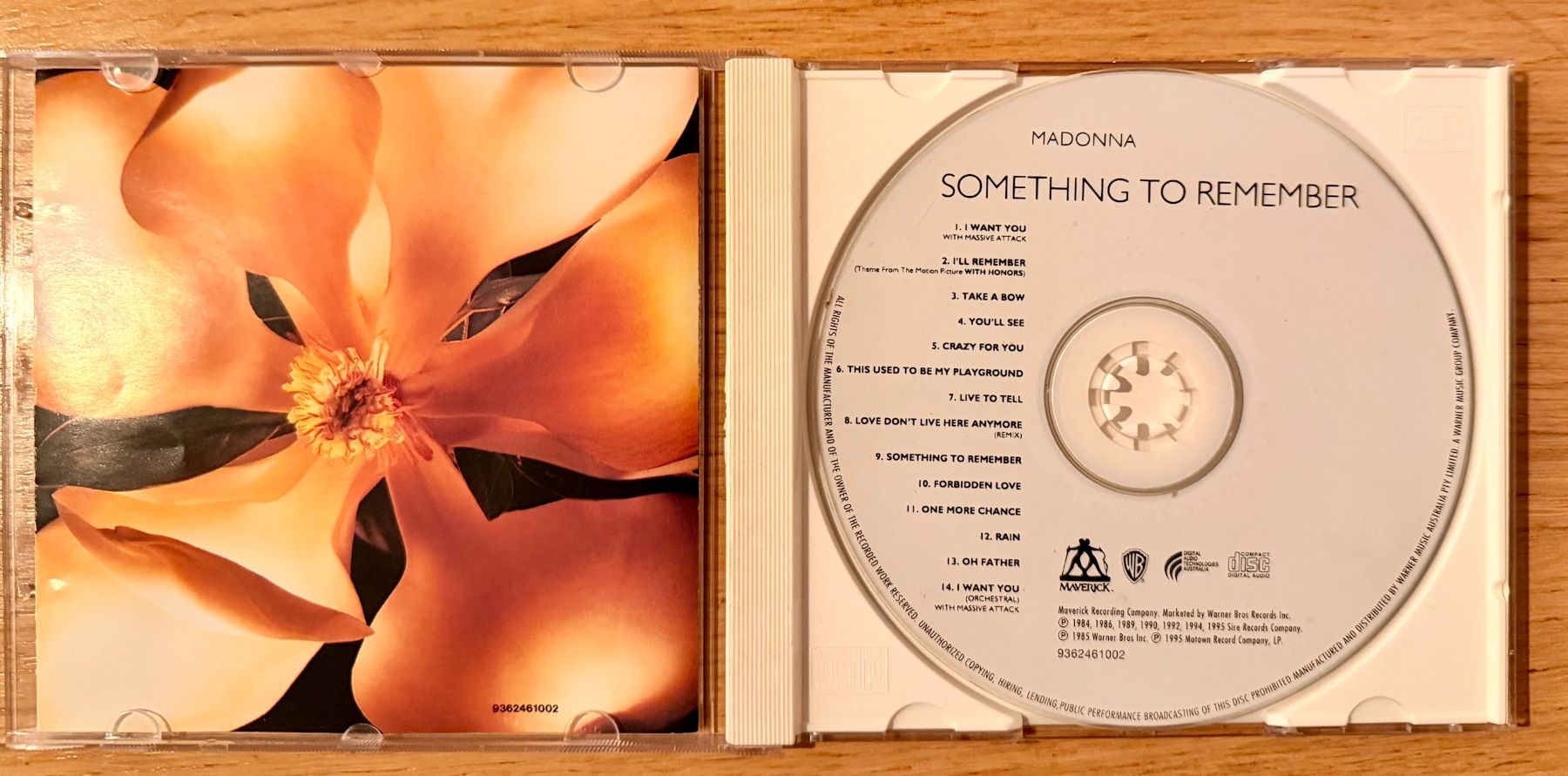 CD: Madonna Something to Remember CD Australia 1er édition – Usato da Lausanne venduto da davzic 1