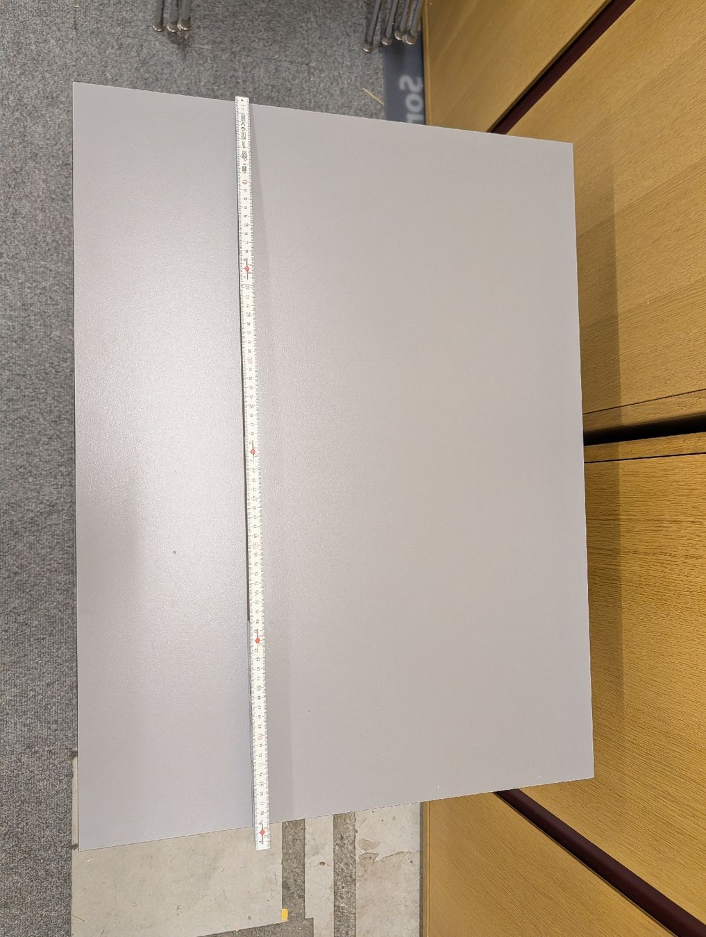 Tavoli: stabile Keramik Tisch mit  Metalfuss – Usato da Pfäffikon ZH venduto da Gabriel64 3