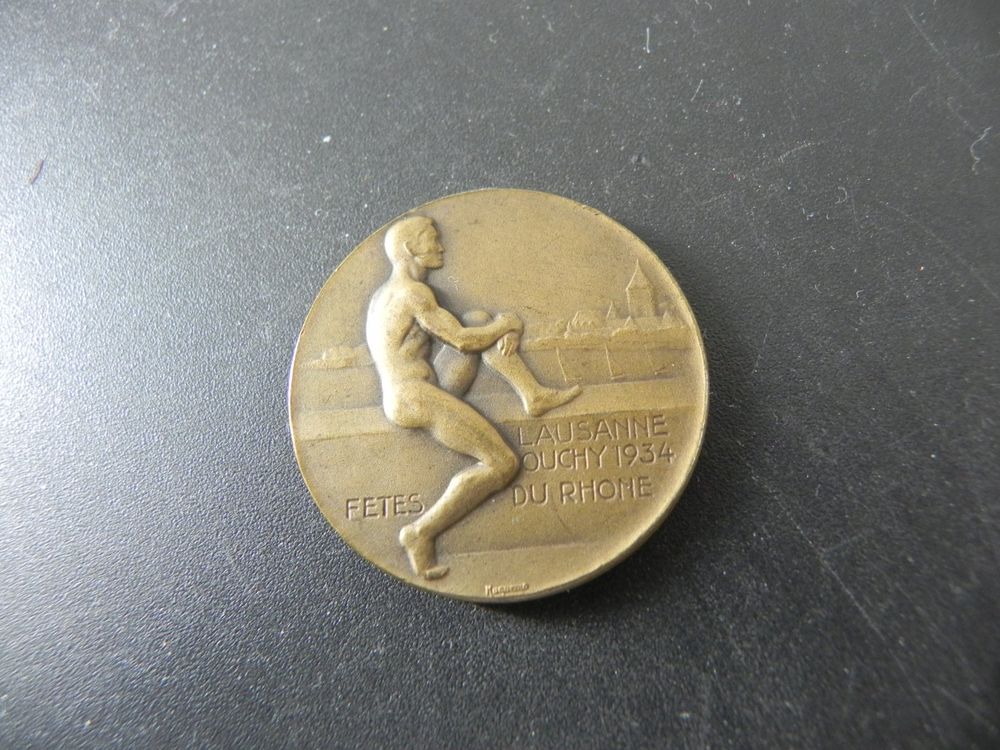 Médaille Militaire Suisse En L’Honneur De La 2.Division 1912-1937