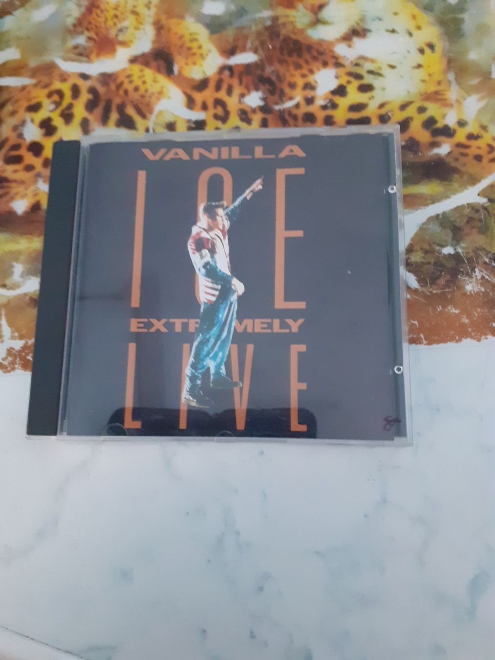 CDs: Vanilla Ice Extremely Live CD guter Zustand – Gebraucht aus Kloten von elb_9qvr