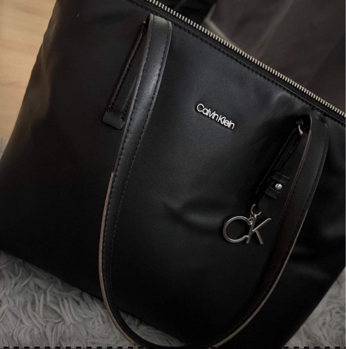 Calvin Klein Borse da donna: Sac cabas Calvin Klein noir – Nuovo (secondo la descrizione) da Villiers venduto da Laplage1 3