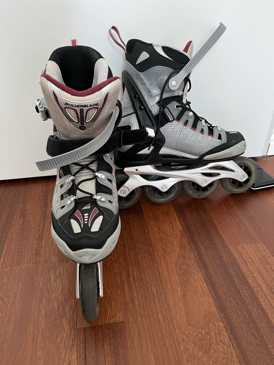 Pattini in linea & Pattini a rotelle: Rollerblade Inlineskates Grösse 42.5 + Rucksack – Usato da Sirnach venduto da Trainman0 1