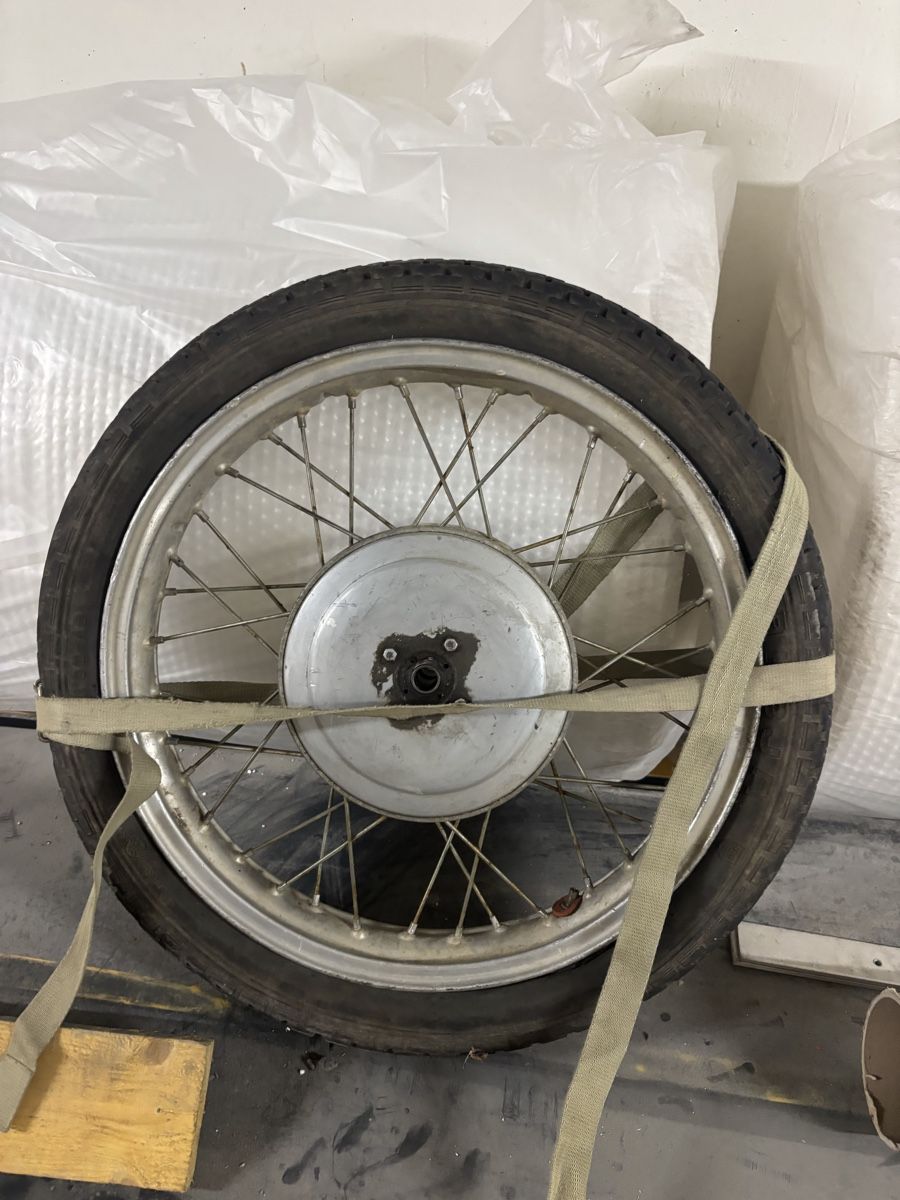 Pneumatici & Ruote complete: BMW R27 – Usato da Gossau SG venduto da N.Damann.GmbH 3