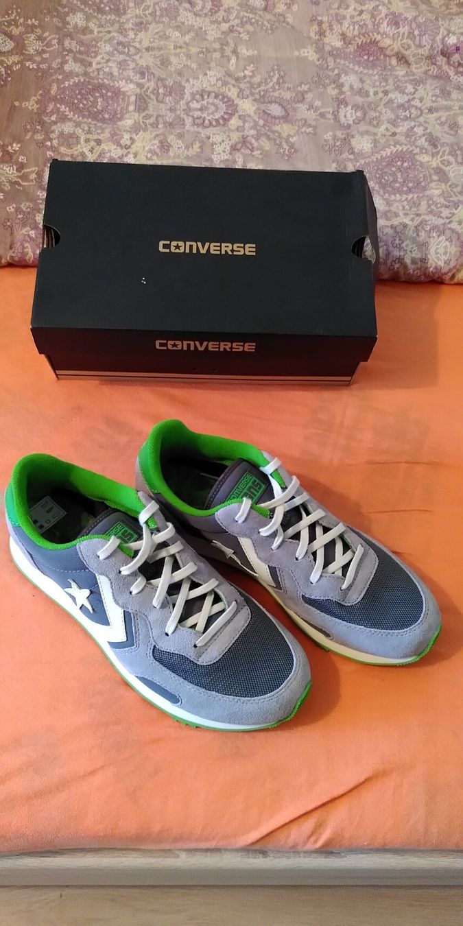 Converse Scarpe da uomo: Converse Sneaker in Grau, Weiss, Grün Gr. 43 – Nuovo e nell'imballaggio originale da Zürich venduto da alessa88