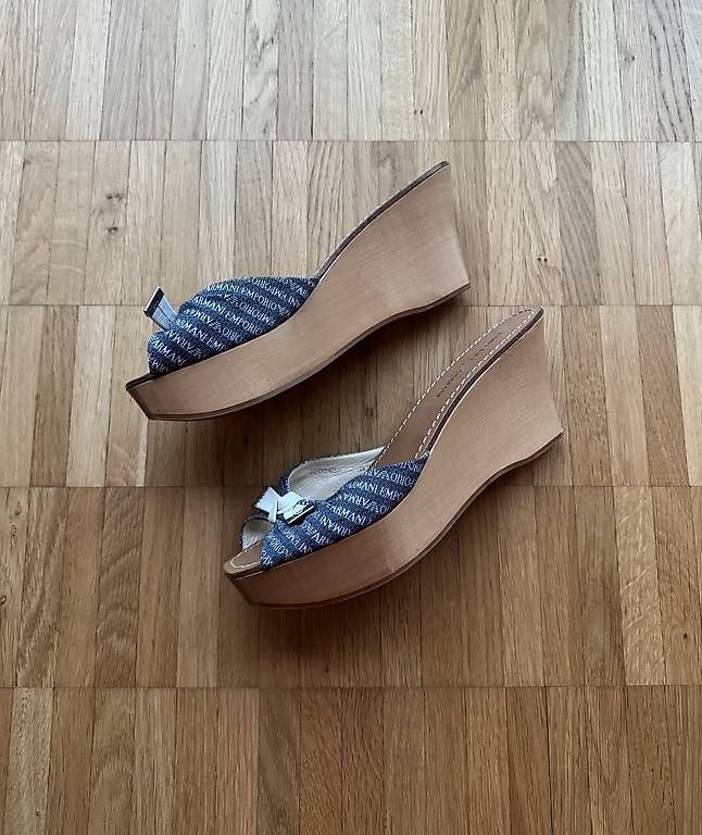 Damenschuhe: Armani Exchange Wedges  NEU – Neu und originalverpackt aus Basel von AdrianaGea 1