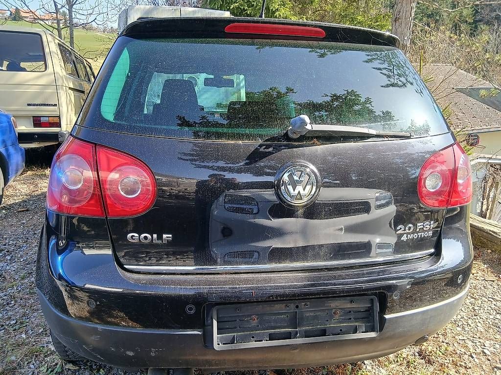 VW Autos: VW Golf V 4Motion für Teile – Defekt aus Heimenschwand von cat304 4