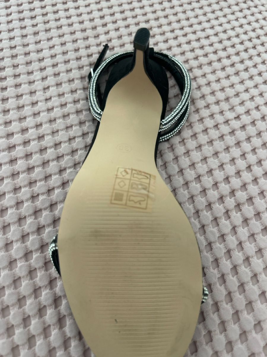 Roccobarocco Damenschuhe: Roccobarocco Sandaletten Schwarz Glitzer Gr. 38.5 – Neu (gemäss Beschreibung) aus Langnau im Emmental von Iriss 5