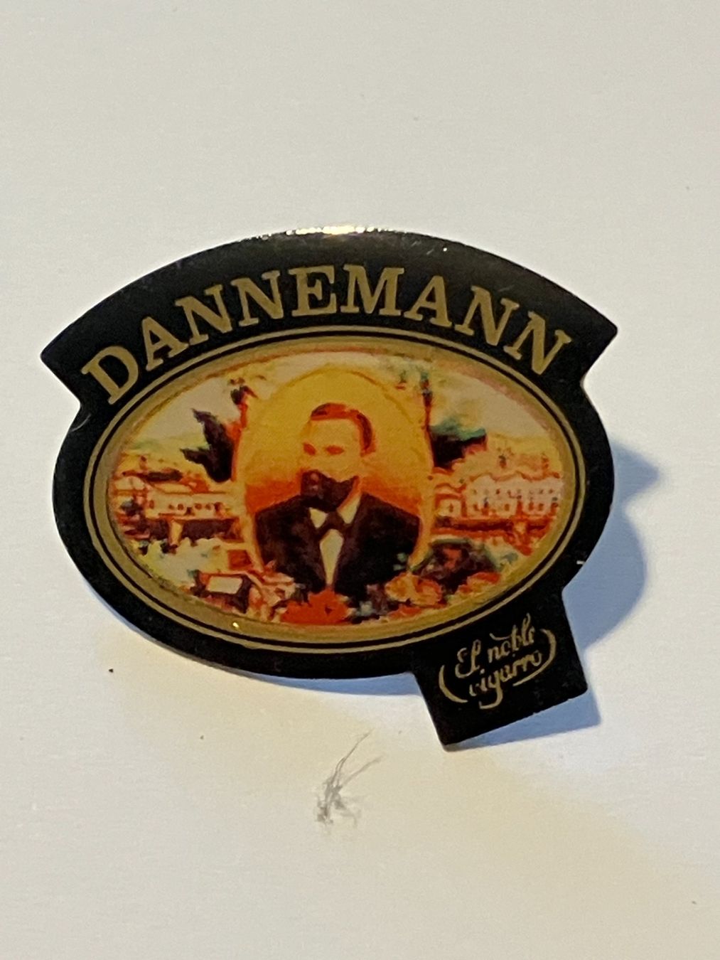 Plaketten & Abzeichen: Pin Dannemann – Gebraucht aus Basel von djwwpp