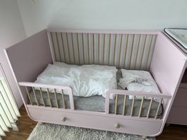 Baby/Kinderbett Myllra 