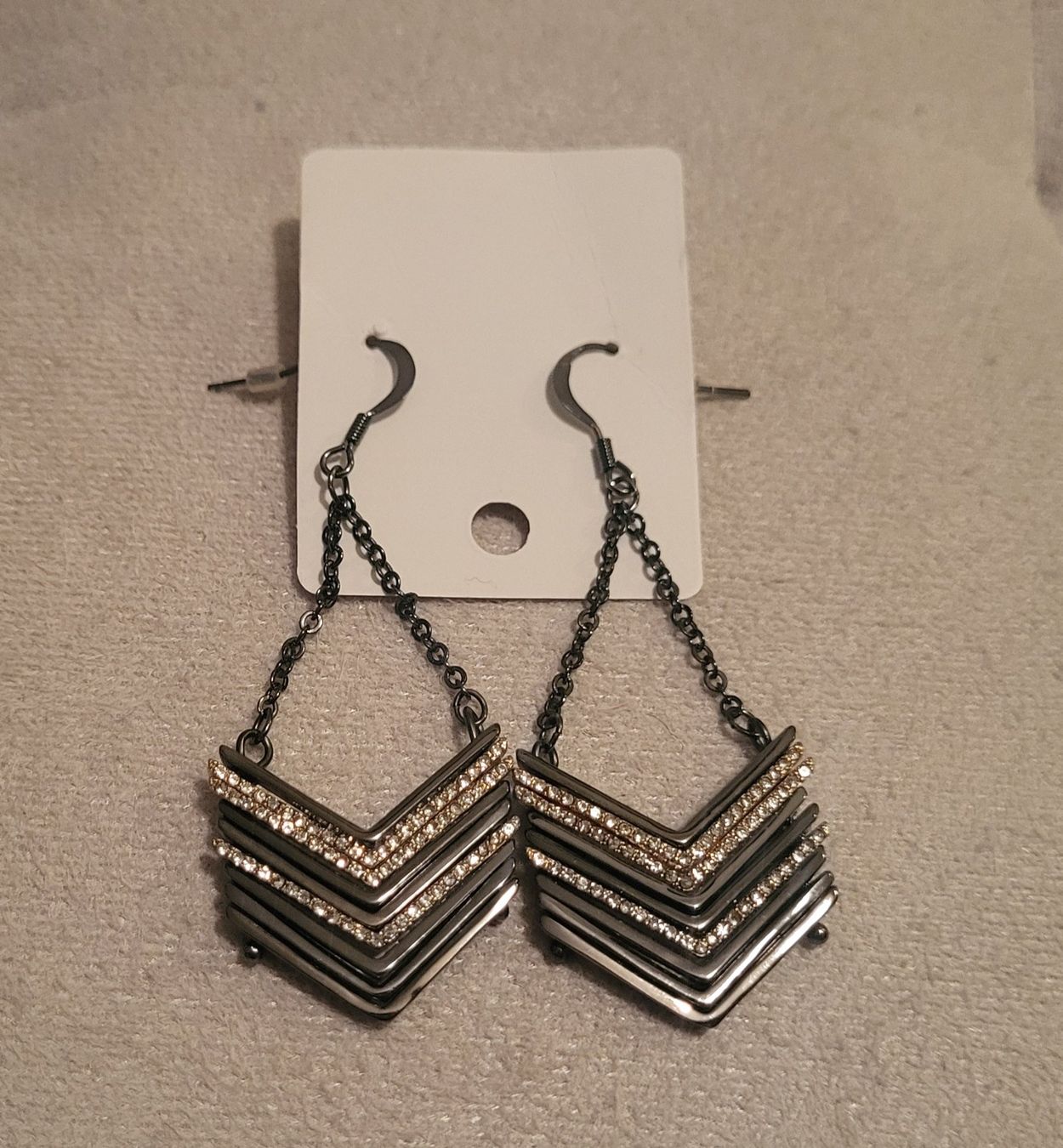 Ohrringe & -stecker: Ohrringe – Neu (gemäss Beschreibung) aus Bern von moi_rgz8