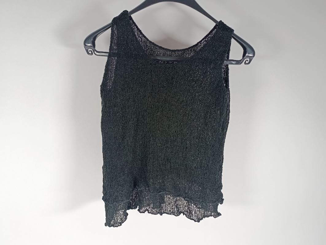 Top: Haut noir en maille légère – Usato da Thielle venduto da Plusvalue_Neuchatel 1