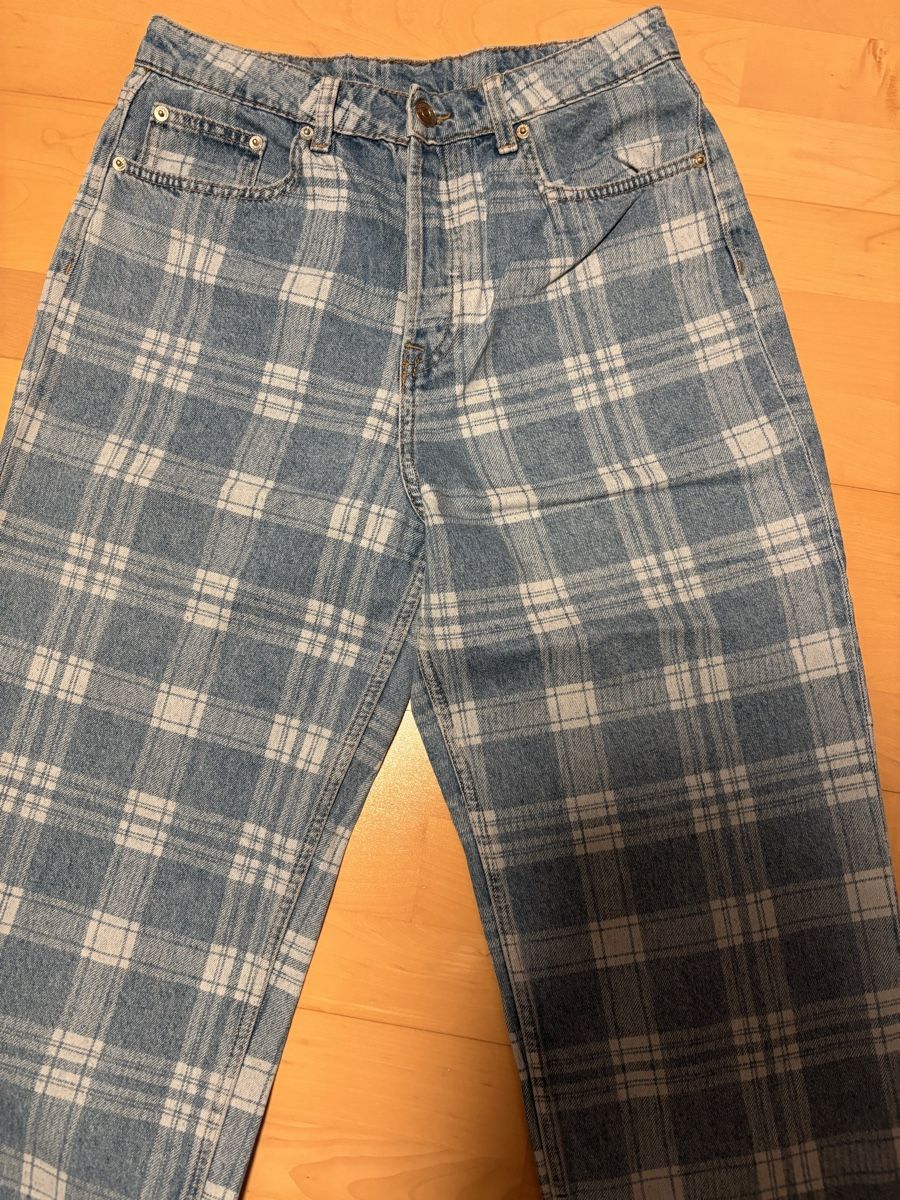 H&M Jeans: Jeans Grösse 38 – Usato da Kesswil venduto da Branca-01 4