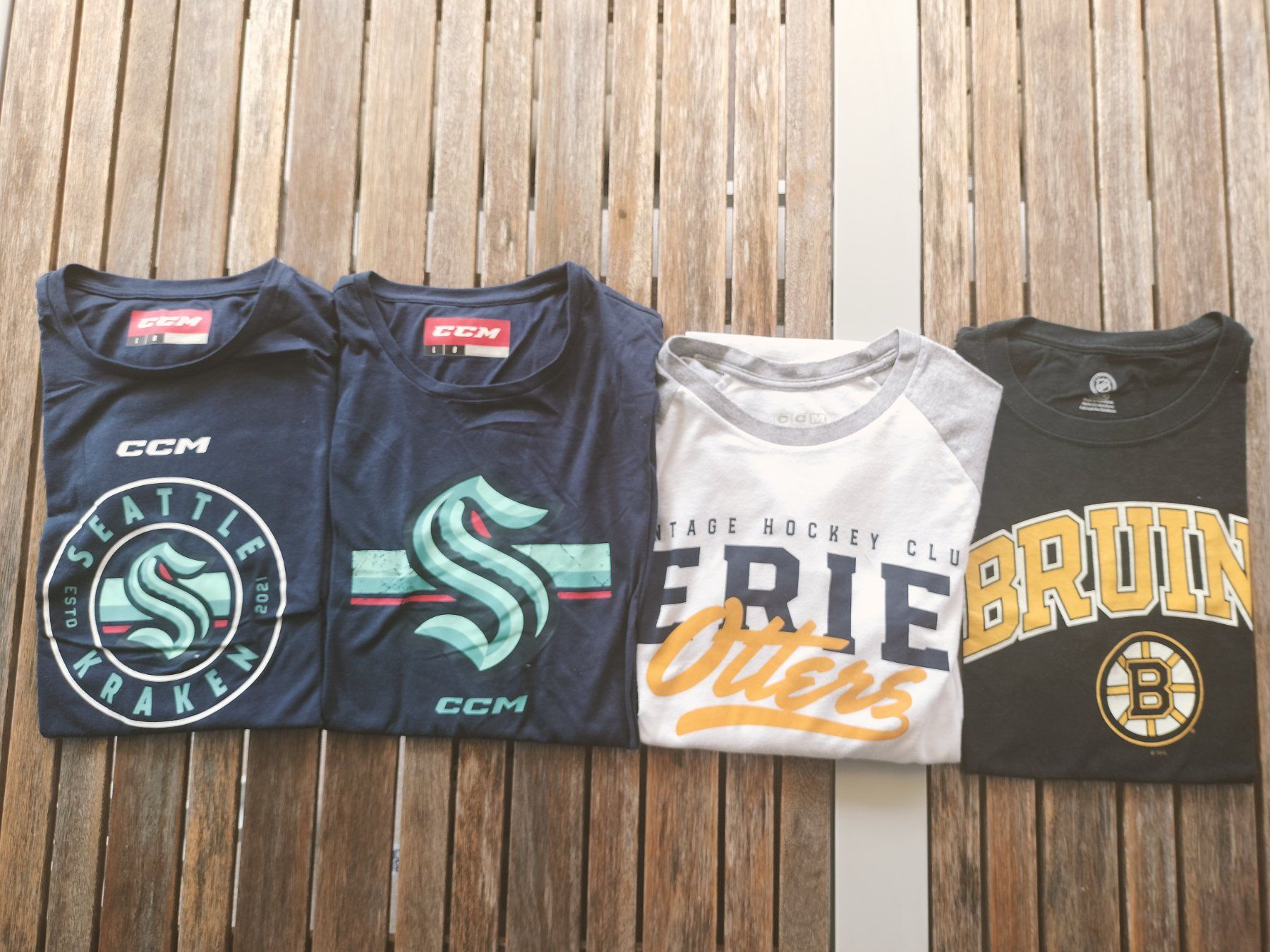 Ccm T-shirts: 4 Hockey T-Shirts – D'occasion à Bülach par Djabril