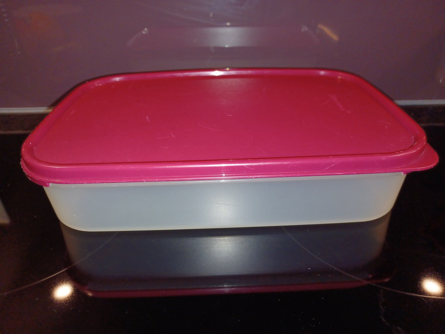 Tupperware Behälter & Ähnliches: Tupperware Regula-Behälter 2 Lt. mit Deckel – Gebraucht aus Seewen SZ von Herakles5 1